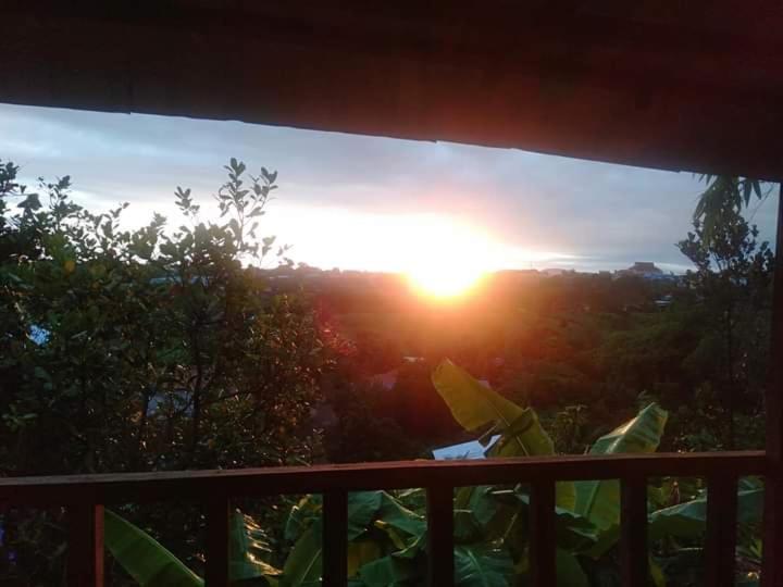 Tree Lodge Banlung Buitenkant foto