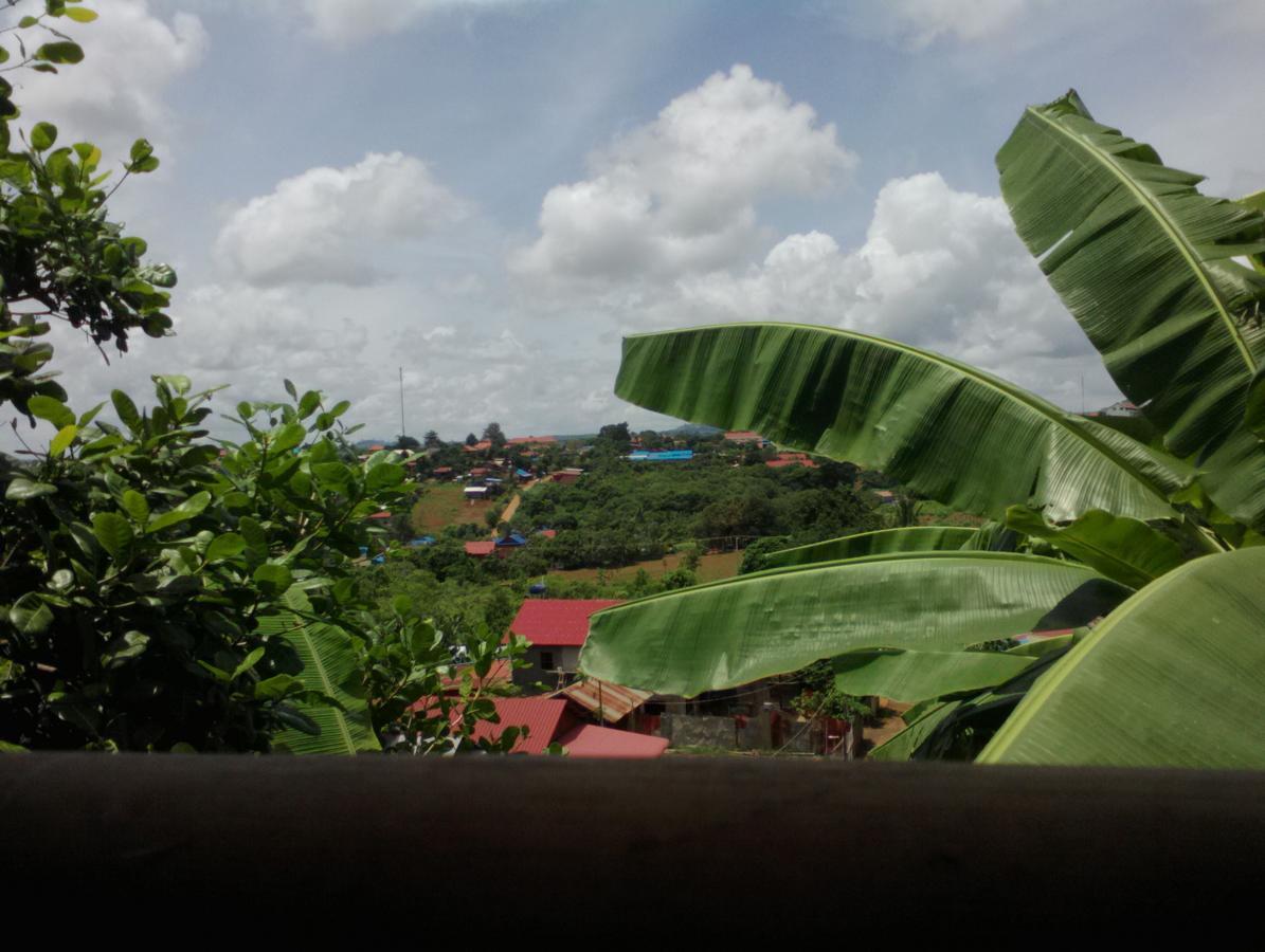 Tree Lodge Banlung Buitenkant foto
