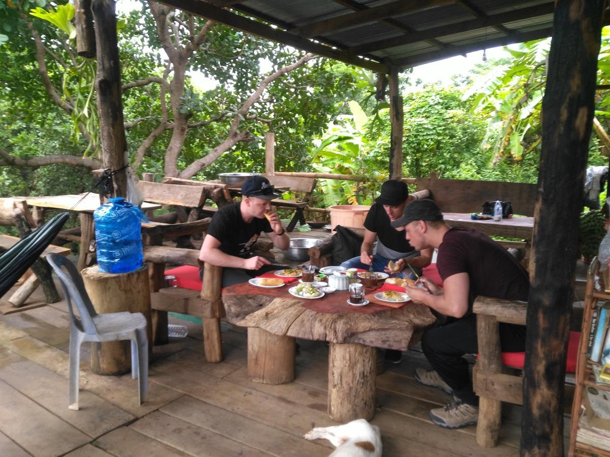Tree Lodge Banlung Buitenkant foto