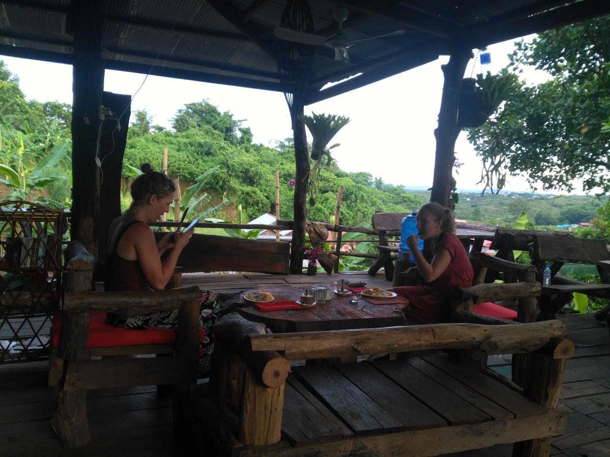 Tree Lodge Banlung Buitenkant foto