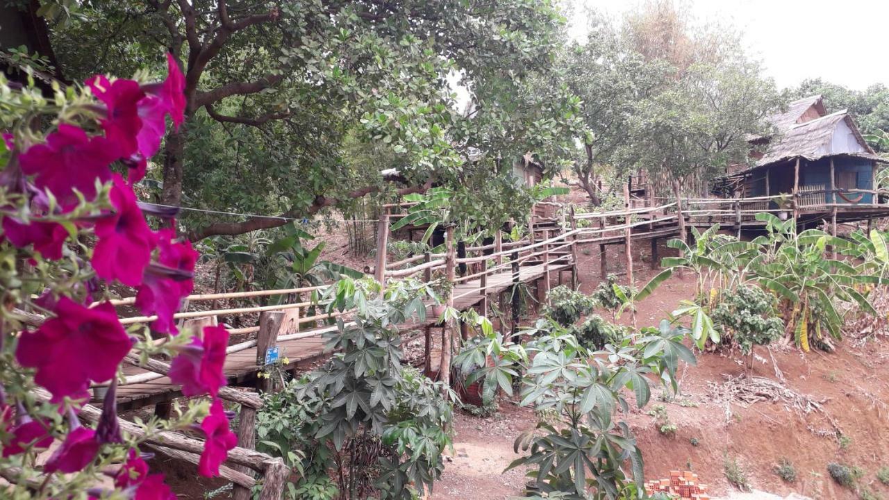 Tree Lodge Banlung Buitenkant foto